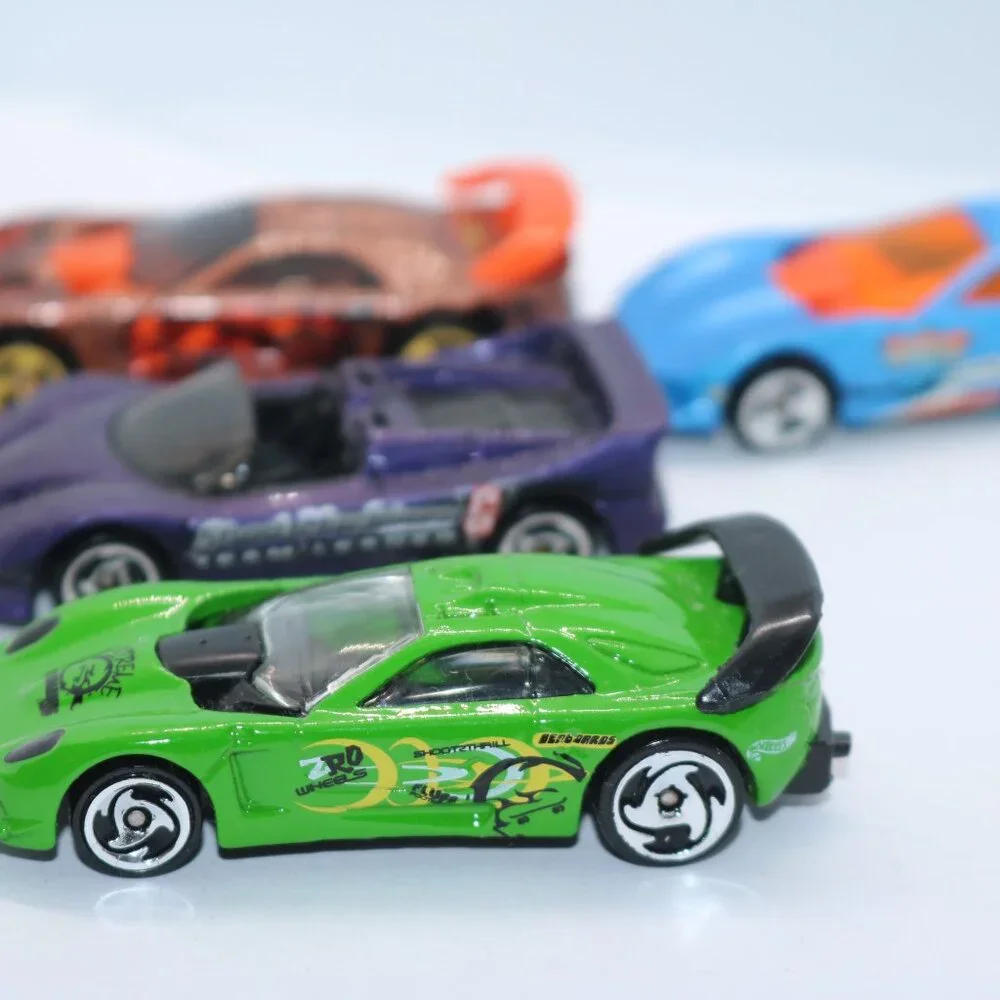 Hot Wheels lot of 4 three Caloways and one Ferrari